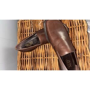 Franco Sarto Bocca Women's Loafer Brown Leather Slip-On Size NWOT Von Maur 8.5